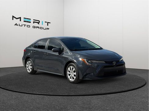 Used 2024 Toyota Corolla LE FWD image 1