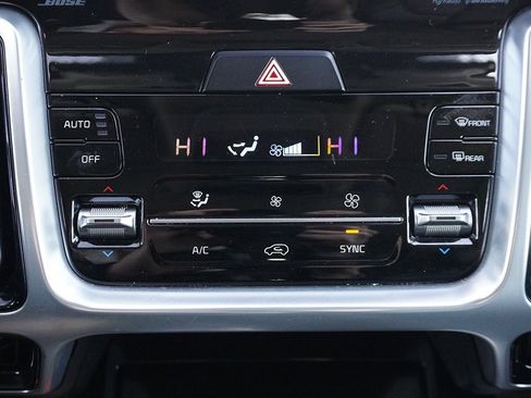 Used 2022 Kia Sorento SX Prestige image 60