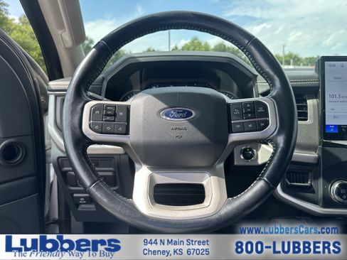 Used 2022 Ford Expedition Max XLT AWD/4WD image 14