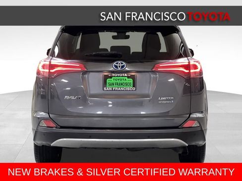 Certified 2018 Toyota RAV4 Limited image 4