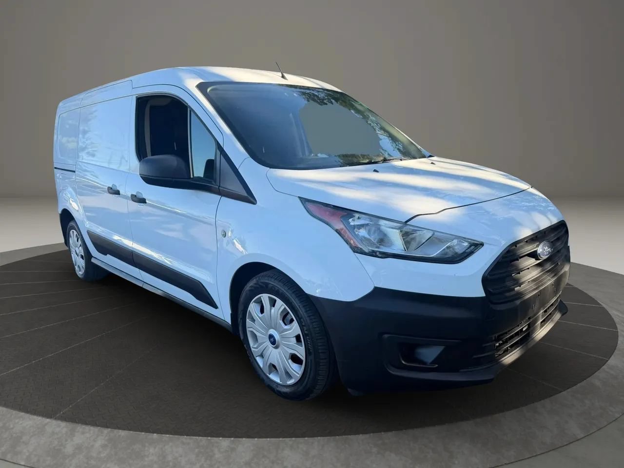 Used 2022 Ford Transit Connect XL FWD image 3
