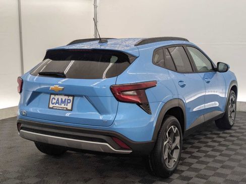 New 2026 Chevrolet Trax LT image 4