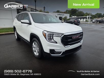 Used 2022 GMC Terrain SLE w/ Driver Convenience Package