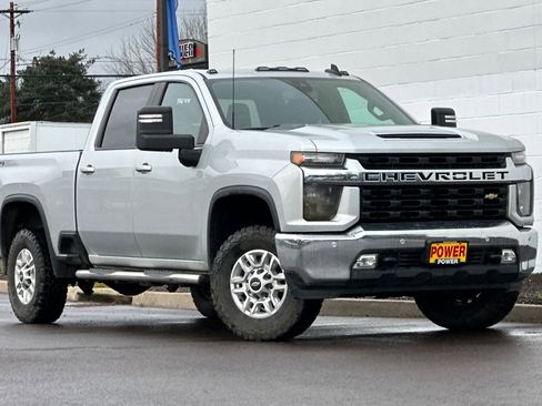 Used 2020 Chevrolet Silverado 2500 LT w/ All Star Edition image 2