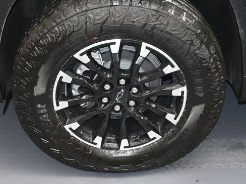 New 2026 Chevrolet Traverse Z71 w/ Enhanced Driving Package image 17