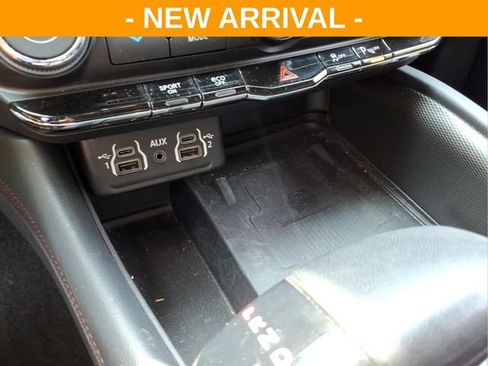 Used 2023 Dodge Durango R/T AWD/4WD image 30