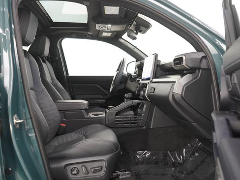 Used 2025 Toyota 4Runner TRD Off-Road Premium w/ Tow Technology Package AWD/4WD image 11