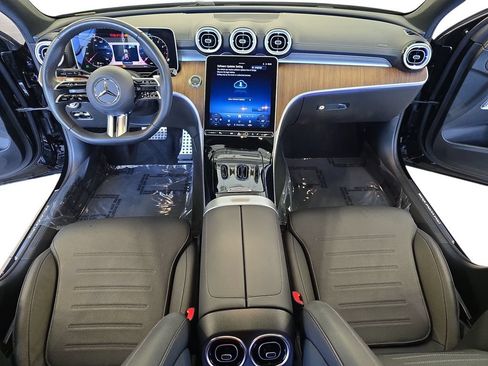 Used 2025 Mercedes-Benz C 300 Sedan image 10
