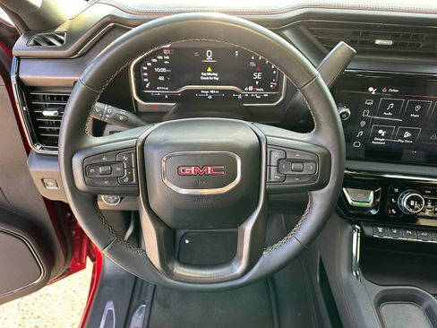 Used 2024 GMC Sierra 2500 AT4 w/ AT4 Premium Plus Package image 24