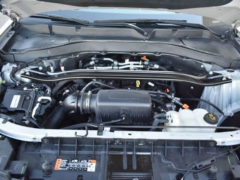 Used 2024 Ford Explorer Limited image 56