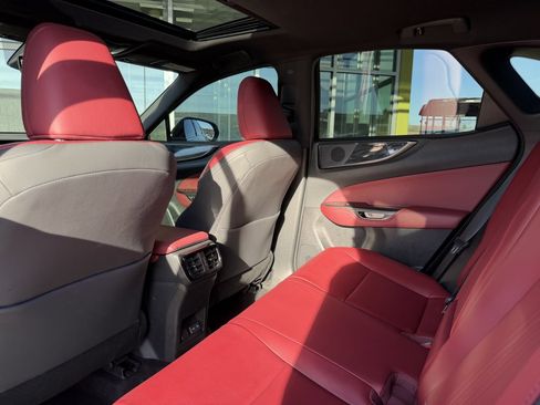 Used 2024 Lexus NX 350h AWD image 38