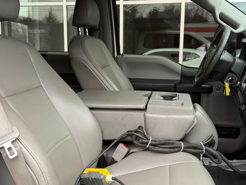 Used 2019 Ford F350 XL w/ Power Equipment Group image 16