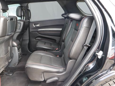 Used 2018 Dodge Durango R/T w/ Technology Group RWD image 9