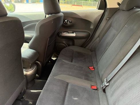 Used 2015 Nissan Juke SV FWD image 27