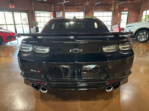 Used 2021 Chevrolet Camaro ZL1 image 8