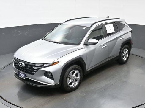 Certified 2023 Hyundai Tucson SEL AWD/4WD image 35