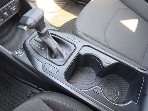 New 2026 Kia K4 LXS FWD image 15
