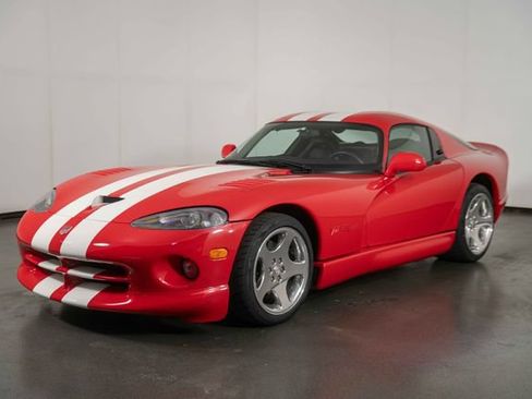 Used 2002 Dodge Viper GTS RWD image 4