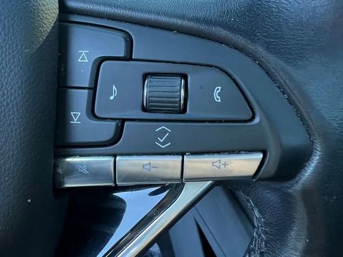 Used 2023 Cadillac Escalade ESV Sport w/ Touring Package image 19