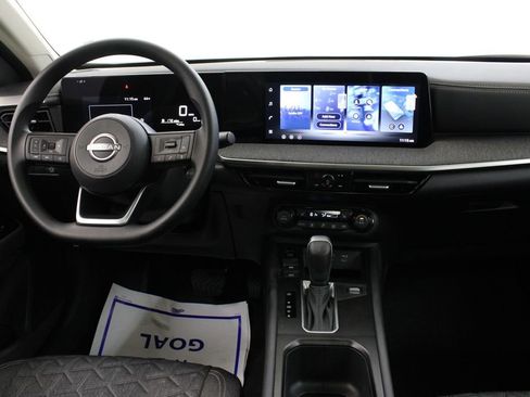 New 2026 Nissan Kicks SV image 9