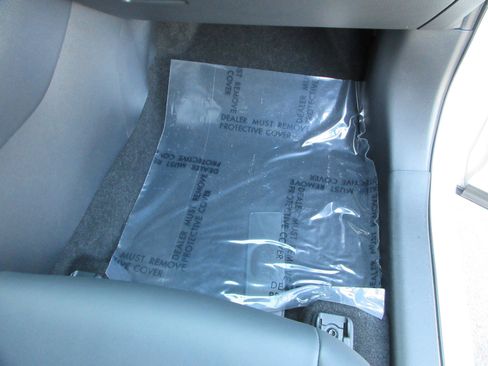 Used 2023 Toyota RAV4 XSE w/ Weather Package image 28