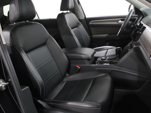 Used 2022 Volkswagen Atlas SEL image 17