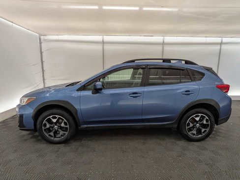 Used 2018 Subaru Crosstrek 2.0i Premium w/ Eyesight System image 3