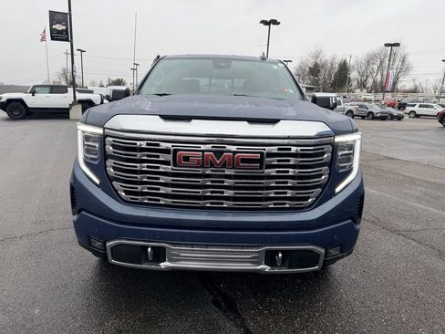 Used 2025 GMC Sierra 1500 Denali w/ Technology Package image 2