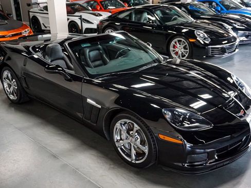 Used 2011 Chevrolet Corvette Grand Sport w/ Preferred Equipment Group image 54