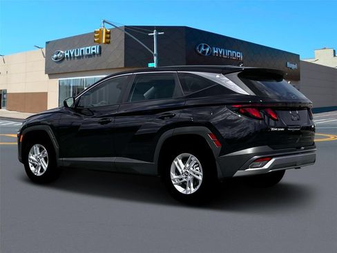 New 2026 Hyundai Tucson SE AWD/4WD image 4