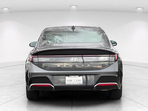 New 2026 Hyundai Sonata SEL FWD image 5