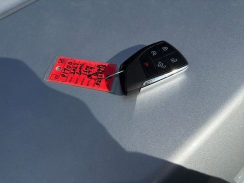 Used 2022 GMC Sierra 2500 Denali w/ Denali Ultimate Package image 29