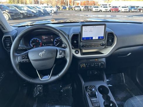 Used 2024 Ford Bronco Sport Heritage w/ Heritage Convenience Package image 12