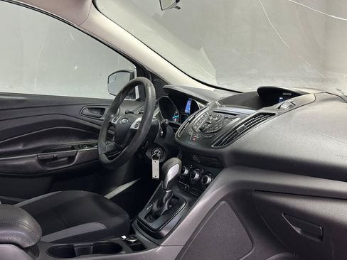 Used 2014 Ford Escape S FWD image 14