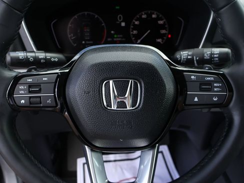 Used 2025 Honda Pilot Touring image 33
