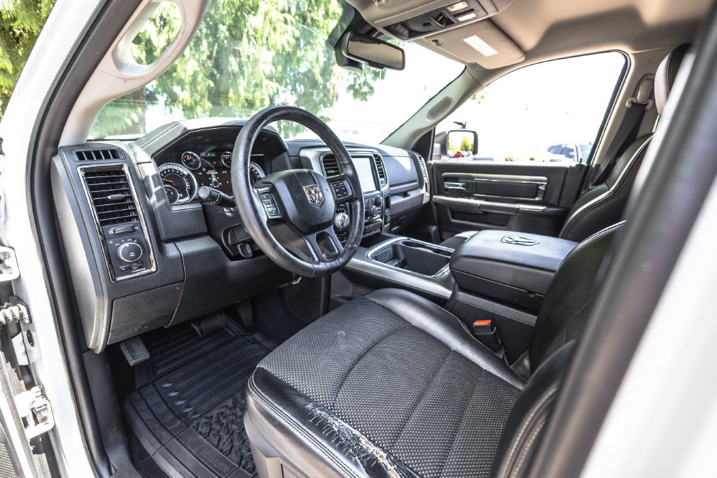 Used 2016 RAM 1500 Sport w/ Comfort Group AWD/4WD image 18