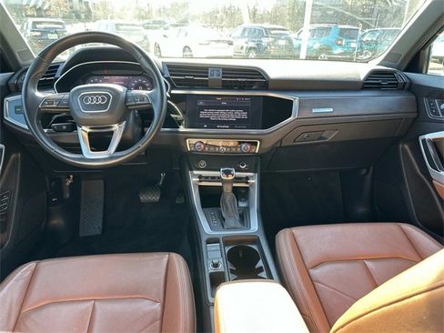 Used 2022 Audi Q3 2.0T Premium image 19