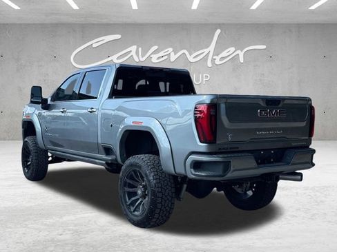 Used 2025 GMC Sierra 2500 Denali w/ Denali Reserve Package AWD/4WD image 17