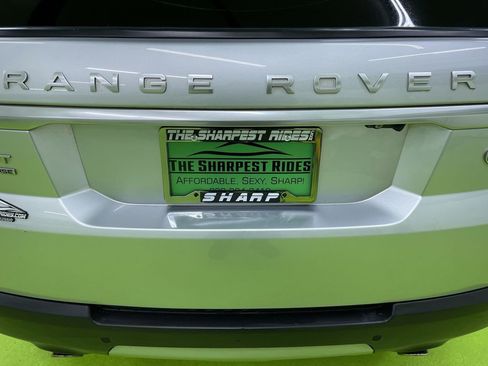 Used 2017 Land Rover Range Rover Sport HSE image 12