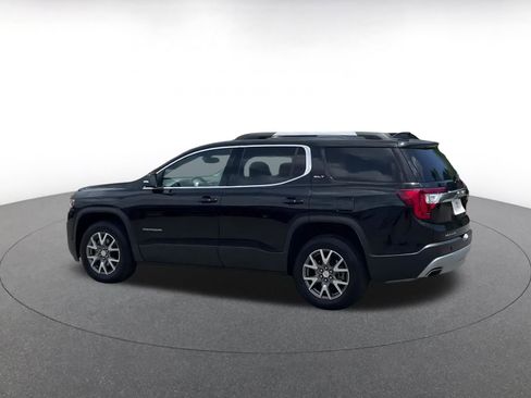 Used 2023 GMC Acadia SLT image 9