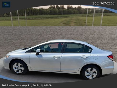 Used 2013 Honda Civic LX image 2