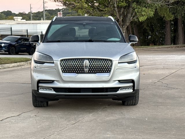 Used 2021 Lincoln Aviator Reserve w/ Equipment Group 201A AWD/4WD image 2