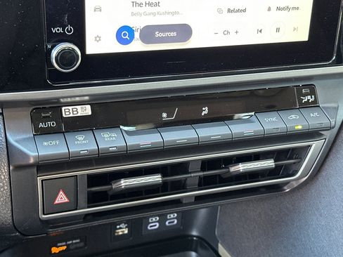 Used 2026 Toyota Camry LE image 19