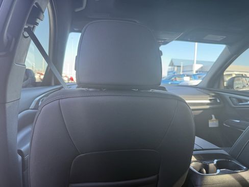 New 2026 Chevrolet Traverse LT image 31