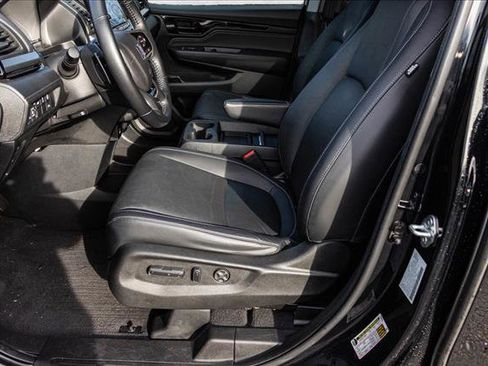 Used 2022 Honda Odyssey Touring image 11