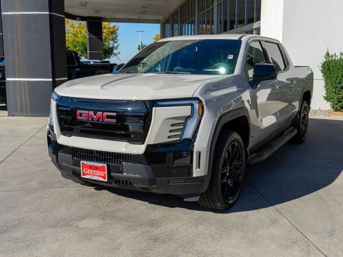 New 2026 GMC Sierra EV Elevation w/ LPO, Elevation Dark Package image 3