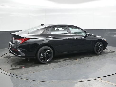 New 2026 Hyundai Elantra SEL Sport Premium w/ Cargo Package FWD image 2