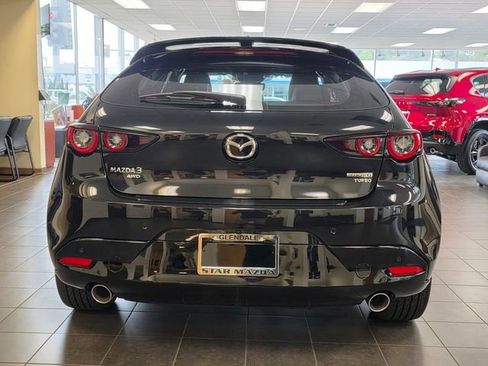 New 2026 MAZDA MAZDA3 Hatchback w/Premium Plus Pkg image 5