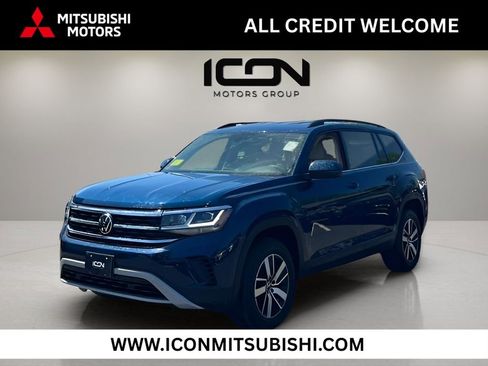 Used 2023 Volkswagen Atlas SE AWD/4WD image 1