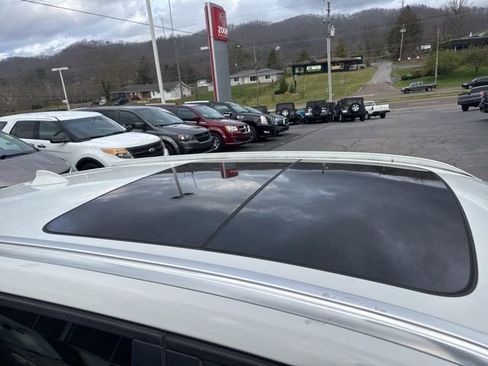 Used 2013 BMW X3 xDrive28i image 10